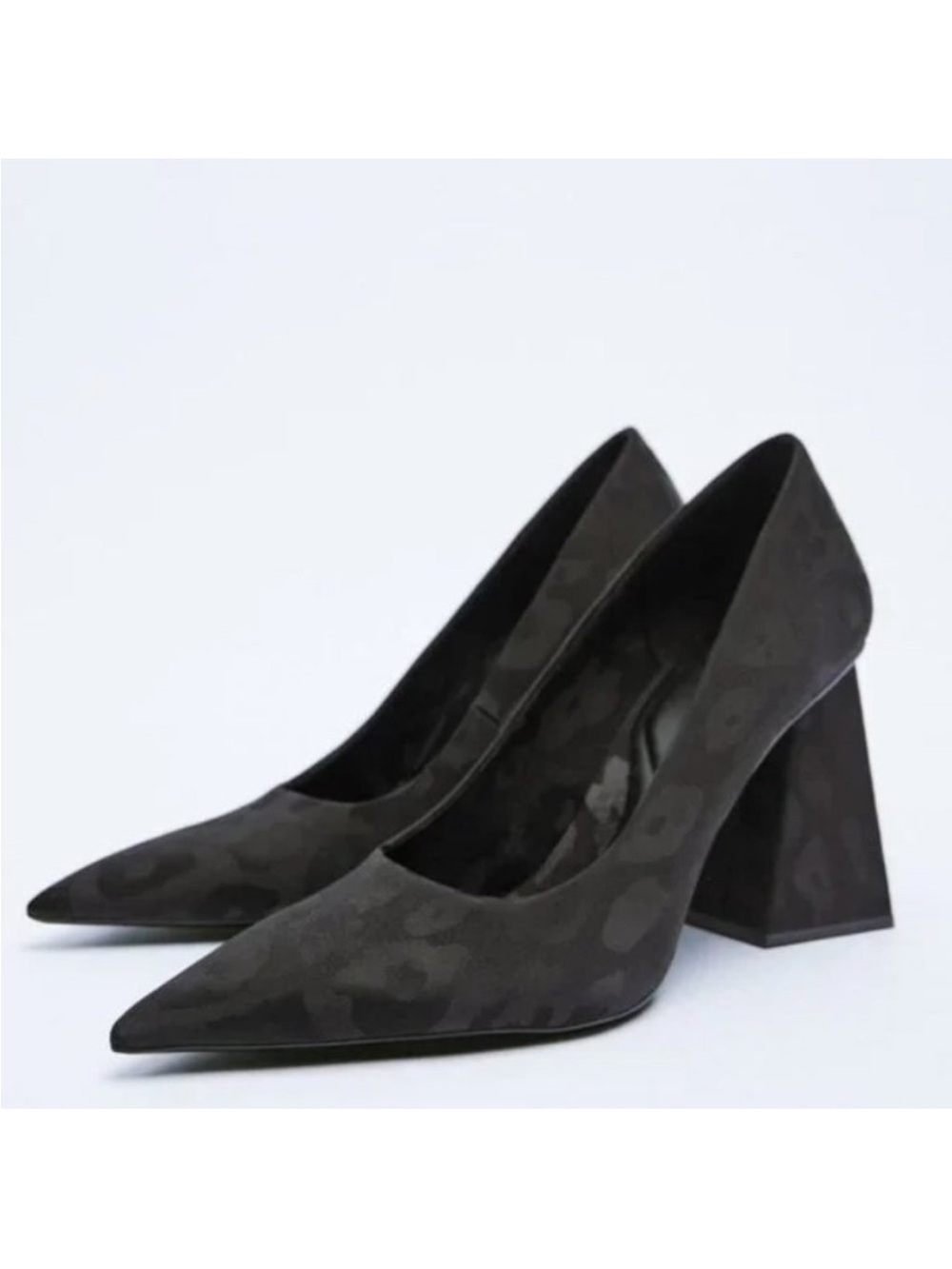 Zara women’s chunky heel animal print fabric black size 37 US 6.5